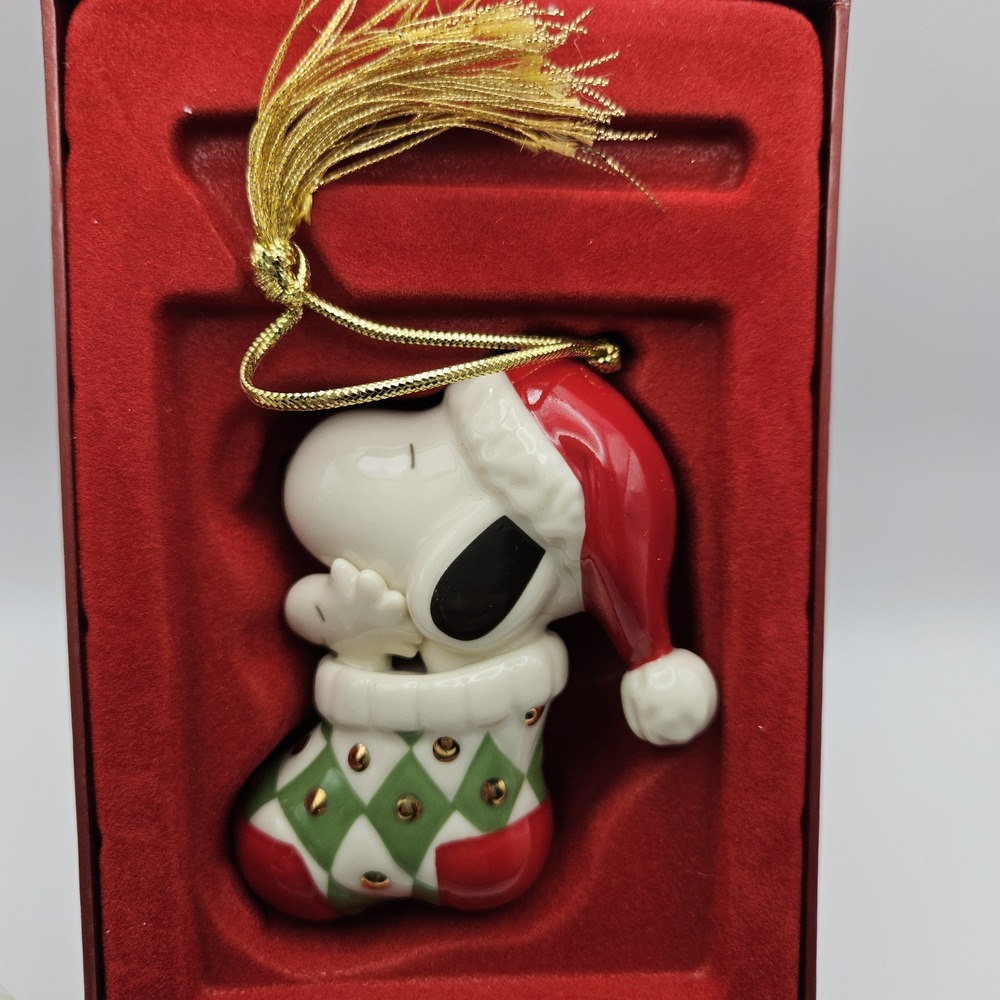Lenox Peanuts Snoopy Stocking Christmas Hanging Ornament 2003 MPN 6237853 - Picture 10 of 16